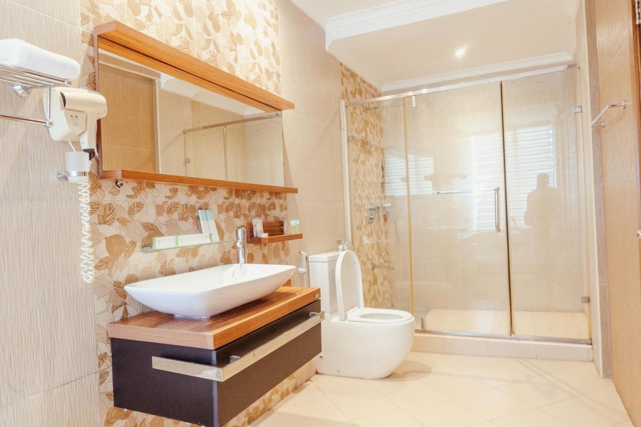 Tanga Beach Resort & Spa Ngoại thất bức ảnh