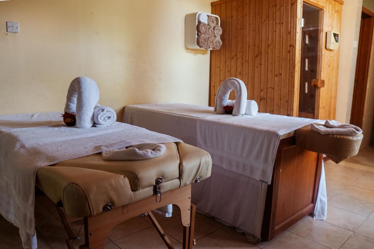 Tanga Beach Resort & Spa Ngoại thất bức ảnh